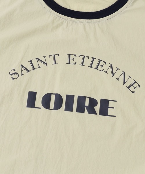 ITEMS URBANRESEARCH（アイテムズ アーバンリサーチ）の「ロゴハンソデナイロンプルオーバー（Tシャツ/カットソー・レディース・ベージュ/ネイビー/オフホワイト・FREE）」の14枚目の写真