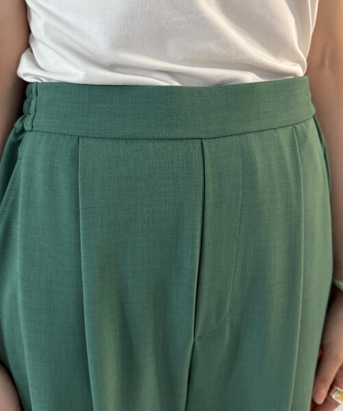 DouDou(ドゥドゥ)の「接触冷感ワイドパンツ(その他パンツ・レディース・チャコールグレー/グリーン/ベージュ/ブラック・FREE)」の15枚目の写真