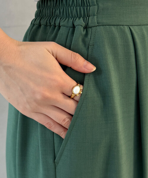 DouDou(ドゥドゥ)の「接触冷感ワイドパンツ(その他パンツ・レディース・チャコールグレー/グリーン/ベージュ/ブラック・FREE)」の18枚目の写真