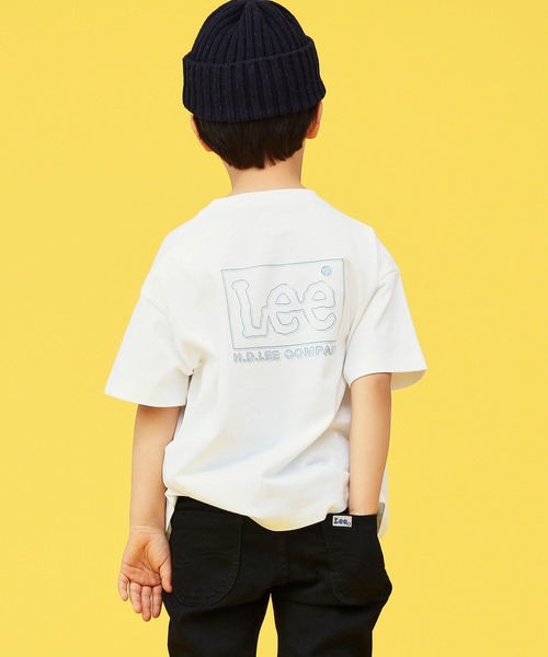 Lee（リー）の「Lee/リー【110-150cm】【親子コーデ】キッズ ベストセラー バックプリントTシャツ/半袖Tシャツ/ロゴTシャツ（Tシャツ/カットソー・キッズ・ブラック系その他/ホワイト系その他/ホワイト/ブラック/ピンク/チャコールグレー・110/120/130/140/150）」の3枚目の写真