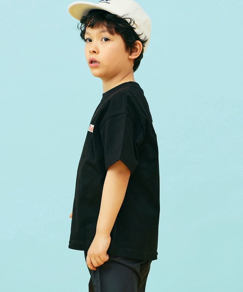 Lee（リー）の「Lee/リー【110-150cm】【親子コーデ】キッズ ベストセラー バックプリントTシャツ/半袖Tシャツ/ロゴTシャツ（Tシャツ/カットソー・キッズ・ブラック系その他/ホワイト系その他/ホワイト/ブラック/ピンク/チャコールグレー・110/120/130/140/150）」の9枚目の写真