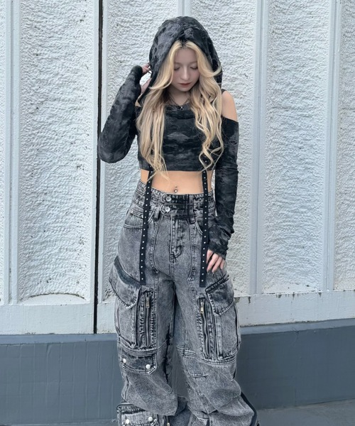KsG(ケーエスジー)の「belt design sholder damege tops(Tシャツ/カットソー・レディース・ブラック・SMALL/MEDIUM/LARGE)」の3枚目の写真