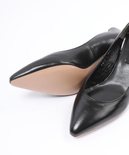 ALUNE(アルネ)の「フラワーカットパンプス(パンプス・レディース・シルバー/ブラック/ブラック系その他・24.5cm/24cm/23.5cm/23cm/22.5cm)」の6枚目の写真