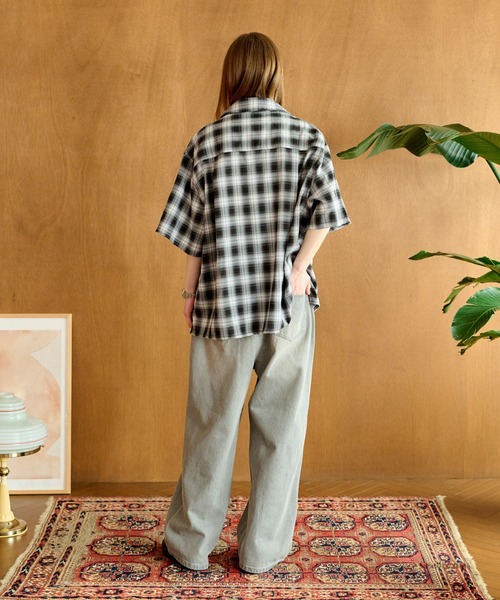 WETTEMPT(ウィテンプト)の「OPEN COLLAR DAMAGED OMBRE CHECK SHIRT /オープンカラーダメージオンブレチェックシャツ(シャツ/ブラウス・メンズ・レッド/ブラック/ブラウン・SMALL/LARGE/MEDIUM)」の4枚目の写真
