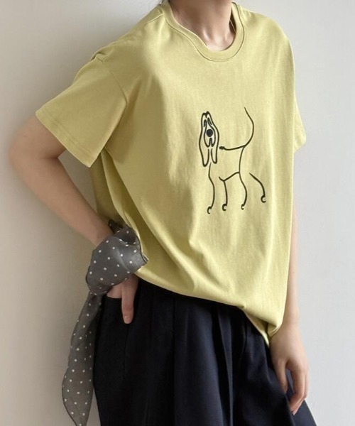 semplice(センプリチェ)の「Tシャツ【韓国ファッション】(Tシャツ/カットソー・レディース・イエロー/ブラック/ホワイト・F)」の1枚目の写真