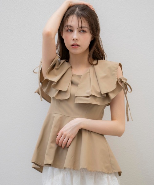 NOELA（ノエラ）の「スクエアカラーブラウス（シャツ/ブラウス・レディース・ベージュ/カーキ/オフホワイト・フリー）」の11枚目の写真