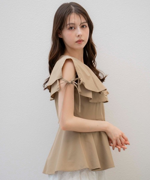 NOELA（ノエラ）の「スクエアカラーブラウス（シャツ/ブラウス・レディース・ベージュ/カーキ/オフホワイト・フリー）」の13枚目の写真