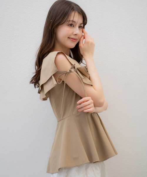 NOELA（ノエラ）の「スクエアカラーブラウス（シャツ/ブラウス・レディース・ベージュ/カーキ/オフホワイト・フリー）」の14枚目の写真