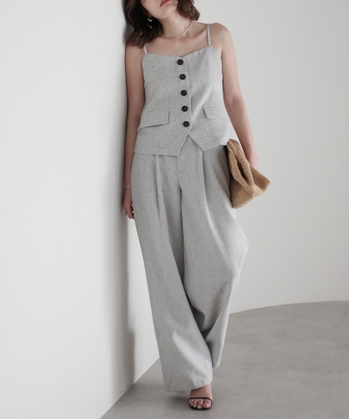 Bonjour Sagan（ボンジュールサガン）の「フロント釦ハンサムビスチェ×タックストレートパンツセットアップ【動画あり】（セットアップ・レディース・アイボリー/ブラック/ライトグレー・FREE）」の15枚目の写真