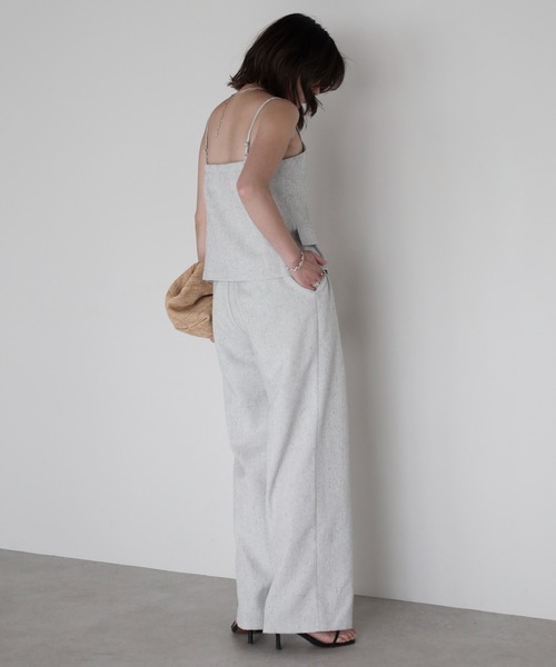 Bonjour Sagan（ボンジュールサガン）の「フロント釦ハンサムビスチェ×タックストレートパンツセットアップ【動画あり】（セットアップ・レディース・アイボリー/ブラック/ライトグレー・FREE）」の12枚目の写真