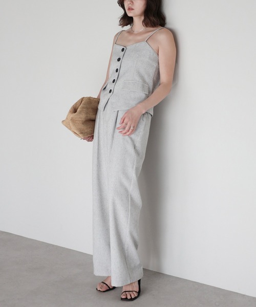 Bonjour Sagan（ボンジュールサガン）の「フロント釦ハンサムビスチェ×タックストレートパンツセットアップ【動画あり】（セットアップ・レディース・アイボリー/ブラック/ライトグレー・FREE）」の14枚目の写真