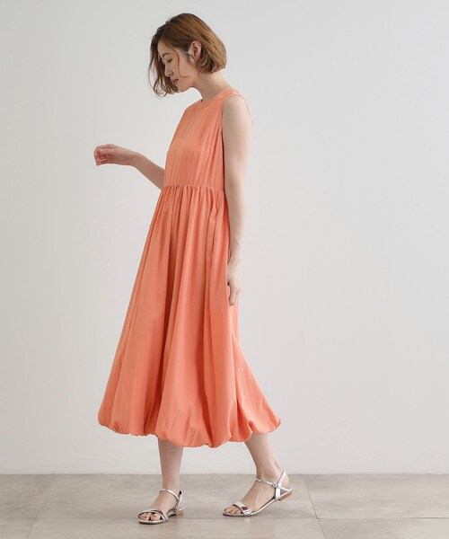 grove(グローブ)の「【晴れの日も雨の日も】撥水バルーンワンピース(ワンピース・レディース・オレンジ系/ブラック/グレー・02/03/01/04/05)」の14枚目の写真