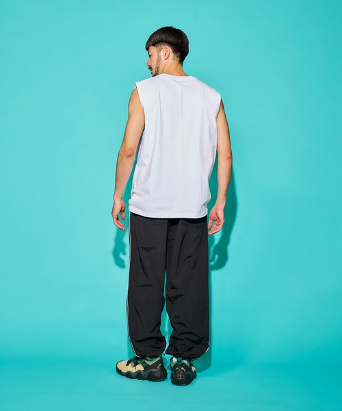 WALLA WALLA SPORT（ワラワラスポーツ）の「9oz TUBE SLEEVELESS TEE（Tシャツ/カットソー・メンズ・アイボリー/ブラック/グリーン系その他/スミクロ/ダークインディゴブルー/マスタード/ホワイト・MEDIUM/LARGE/X-LARGE/SMALL）」の10枚目の写真