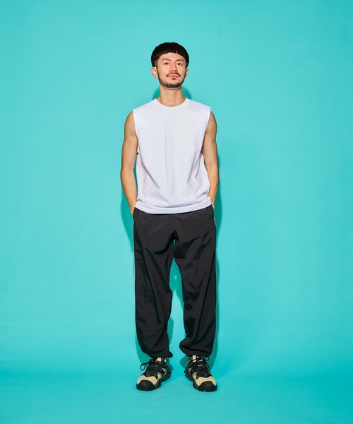 WALLA WALLA SPORT（ワラワラスポーツ）の「9oz TUBE SLEEVELESS TEE（Tシャツ/カットソー・メンズ・アイボリー/ブラック/グリーン系その他/スミクロ/ダークインディゴブルー/マスタード/ホワイト・MEDIUM/LARGE/X-LARGE/SMALL）」の15枚目の写真