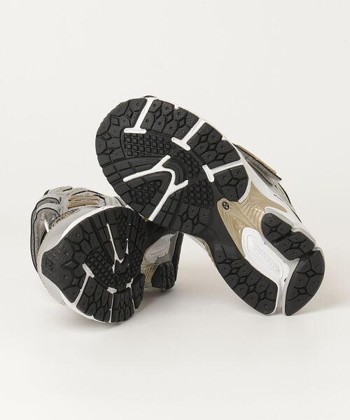 1906（スニーカー）｜New Balance（ニューバランス）のファッション