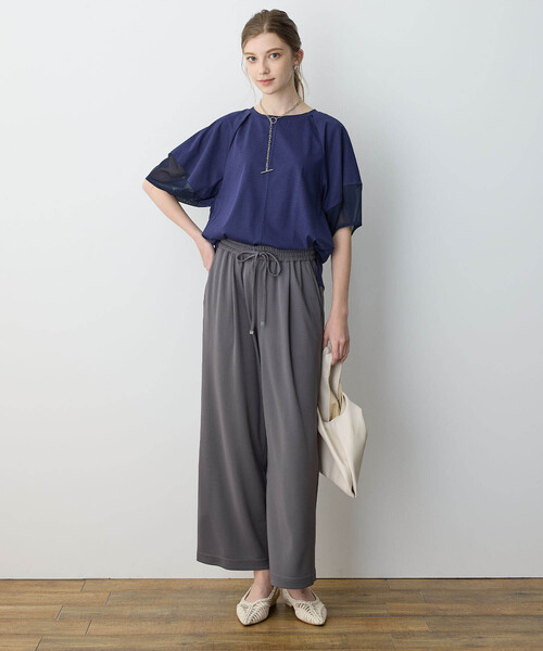 LE SOUK HOLIDAY(ルスークホリデー)の「【接触冷感】EASY ELEGANCEスムースワイドパンツ(スラックス・レディース・チャコールグレー/ブラック/カーキ・L/M)」の21枚目の写真