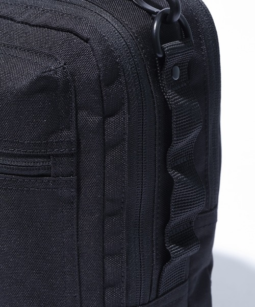 XLARGE（エクストララージ）の「SQUARE SHOULDER BAG（ショルダーバッグ・メンズ・ブラック/オリーブ/オレンジ・ONE SIZE）」の17枚目の写真