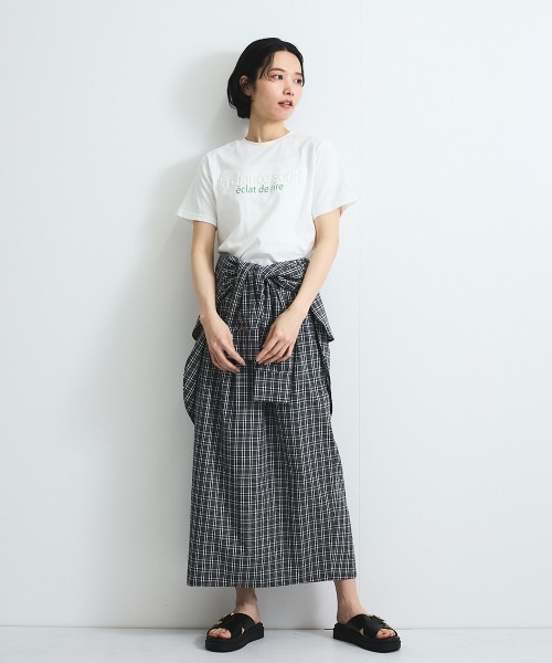 VICKY（ビッキー）の「エンボスプリントTシャツ≪手洗い可能≫（Tシャツ/カットソー・レディース・ホワイト/チャコールグレー・M）」の5枚目の写真