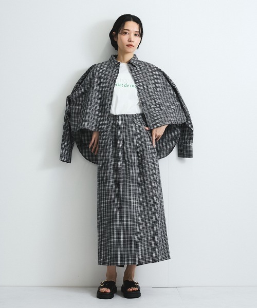 VICKY（ビッキー）の「エンボスプリントTシャツ≪手洗い可能≫（Tシャツ/カットソー・レディース・ホワイト/チャコールグレー・M）」の7枚目の写真