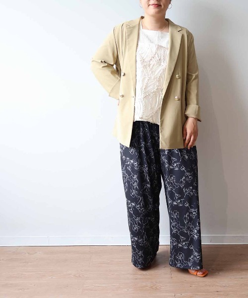 leswel（レスウェル）の「【接触冷感】【L～5L 大きいサイズ】単色花柄イージーワンドパンツ 春夏（その他パンツ・レディース・ブラウン/ブラック・L/LL/3L/4L/5L）」の4枚目の写真