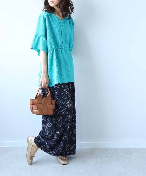 leswel（レスウェル）の「【接触冷感】【L～5L 大きいサイズ】単色花柄イージーワンドパンツ 春夏（その他パンツ・レディース・ブラウン/ブラック・L/LL/3L/4L/5L）」の6枚目の写真