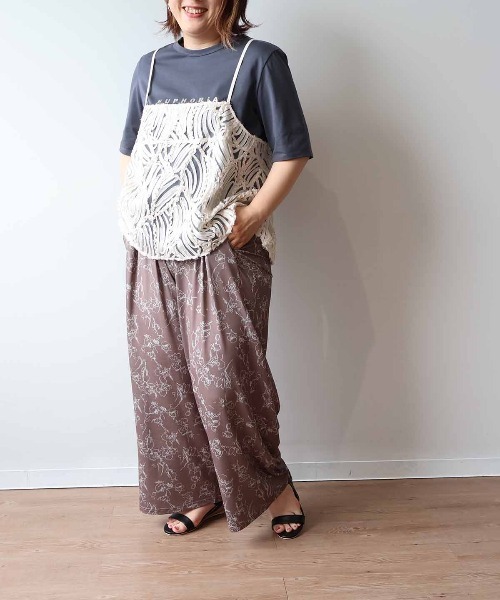 leswel（レスウェル）の「【接触冷感】【L～5L 大きいサイズ】単色花柄イージーワンドパンツ 春夏（その他パンツ・レディース・ブラウン/ブラック・L/LL/3L/4L/5L）」の10枚目の写真