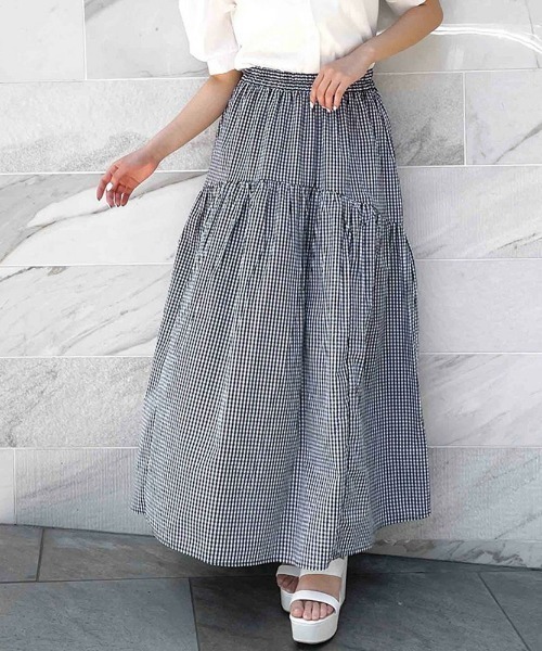 GORGE（ゴージ）の「《ギャザー×ふんわりシルエット》レディース フレアロングスカート ウエストゴム 春夏秋（スカート・レディース・ネイビー/ブラック/ブルー/オフホワイト・F）」の2枚目の写真