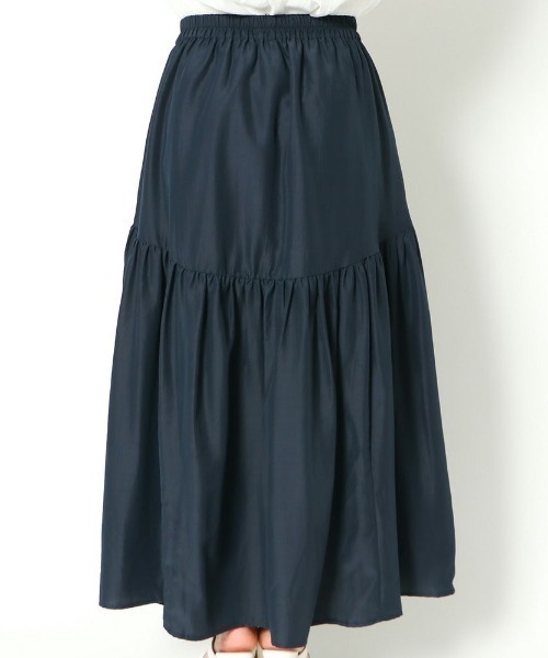 GORGE（ゴージ）の「《ギャザー×ふんわりシルエット》レディース フレアロングスカート ウエストゴム 春夏秋（スカート・レディース・ネイビー/ブラック/ブルー/オフホワイト・F）」の12枚目の写真