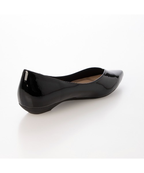 carino（カリーノ）の「【レイン対応】プレーンパンプス（パンプス・レディース・ベージュ系その他2/ライトブラック/シルバー・22.5cm/23cm/23.5cm/24cm/24.5cm）」の15枚目の写真