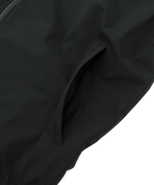 NEW ERA（ニューエラ）の「ニューエラ パフォーマンスアパレル ジャケット 袖ロゴ（その他アウター・メンズ・ブラック・XXL/XL/L/M/S）」の15枚目の写真