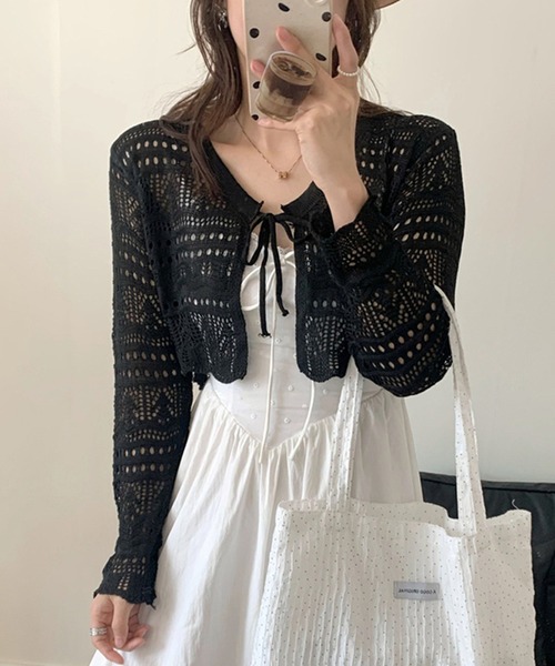 Chiina（チーナ）の「Chiina / クロップド クロシェ編みカーディガン（カーディガン/ボレロ・レディース・ホワイト/ライトグリーン/レッド/アイボリー/ブラック・FREE）」の3枚目の写真