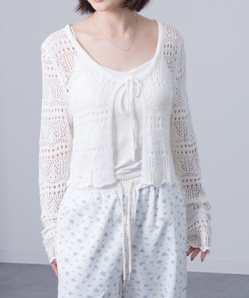 Chiina（チーナ）の「Chiina / クロップド クロシェ編みカーディガン（カーディガン/ボレロ・レディース・ホワイト/ライトグリーン/レッド/アイボリー/ブラック・FREE）」の16枚目の写真