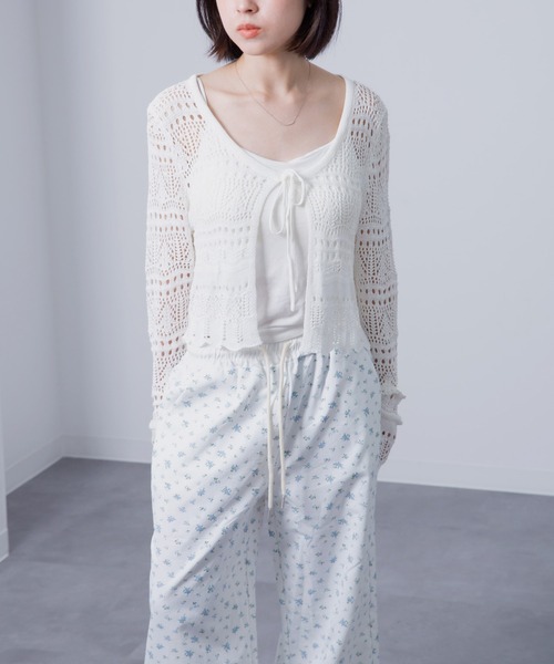 Chiina（チーナ）の「Chiina / クロップド クロシェ編みカーディガン（カーディガン/ボレロ・レディース・ホワイト/ライトグリーン/レッド/アイボリー/ブラック・FREE）」の17枚目の写真