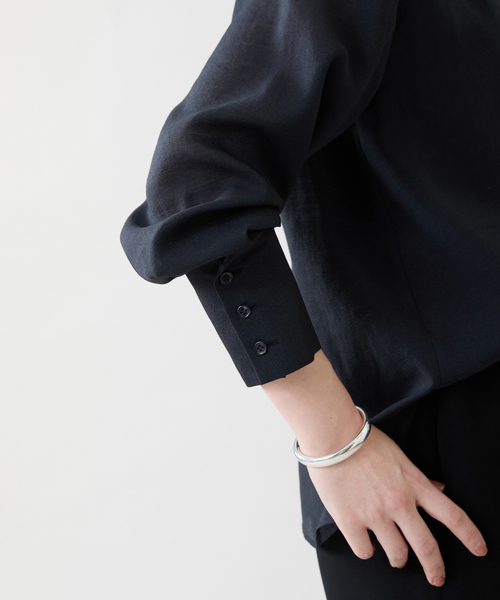 VERMEIL par iena（ヴェルメイユパーイエナ）の「《WEB限定/追加3》シアーブラウス（シャツ/ブラウス・レディース・ホワイト/ネイビー・FREE）」の11枚目の写真