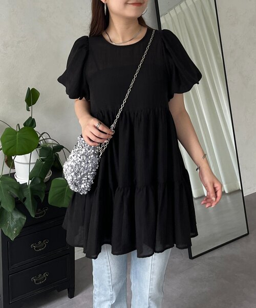 prose verse（プロズヴェール）の「パフスリーブシアーティアードブラウス（シャツ/ブラウス・レディース・オフホワイト/ブラック・LARGE/MEDIUM）」の13枚目の写真