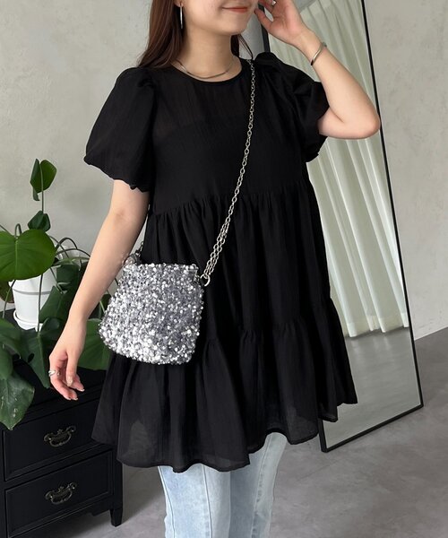 prose verse（プロズヴェール）の「パフスリーブシアーティアードブラウス（シャツ/ブラウス・レディース・オフホワイト/ブラック・LARGE/MEDIUM）」の16枚目の写真