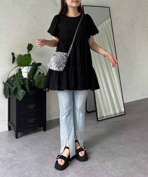 prose verse（プロズヴェール）の「パフスリーブシアーティアードブラウス（シャツ/ブラウス・レディース・オフホワイト/ブラック・LARGE/MEDIUM）」の5枚目の写真