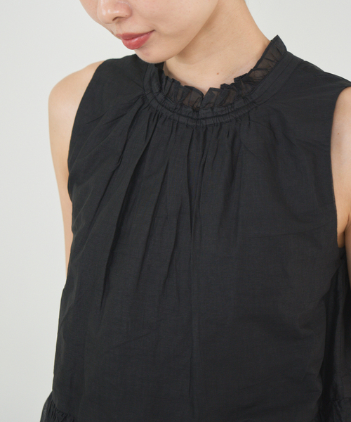 IENA（イエナ）の「MARILYN MOON/マリリンムーン Sheer gather OP ワンピース（ワンピース・レディース・ブラック・FREE）」の12枚目の写真