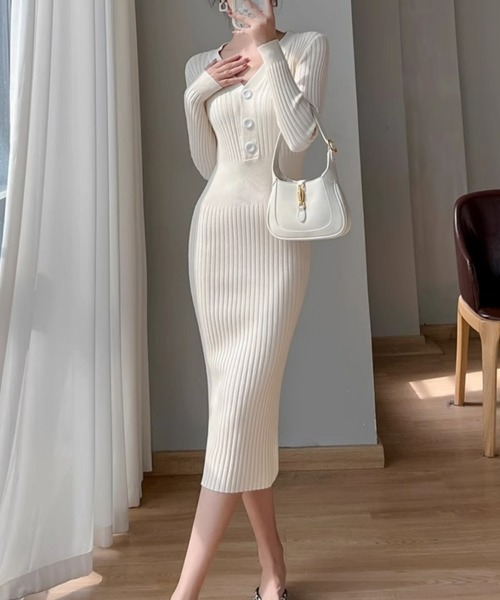 SEU(エスイーユー)の「ボタン付き タイトニットワンピース リブニット オフィスカジュアル きれいめカジュアル 韓国風(ワンピース・レディース・アイボリー/ブラック/ホワイト・フリー)」の7枚目の写真