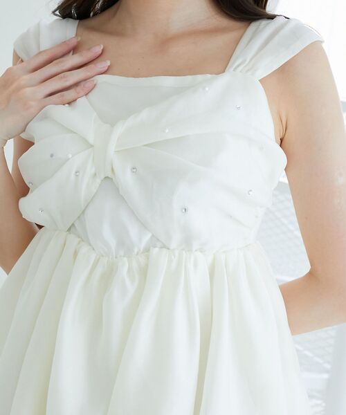 MAJESTIC LEGON（マジェスティックレゴン）の「キラキラビジューリボンビスチェ（キャミソール・レディース・ブラック/アイボリー/ピンク・MEDIUM）」の11枚目の写真