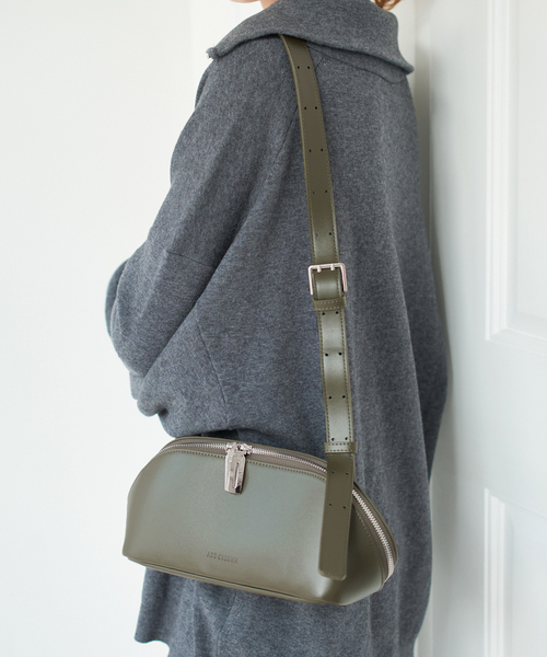 Spick & Span（スピックアンドスパン）の「ADD CULUMN/アドカラム FIGRE BODY BAG（ショルダーバッグ・レディース・ブラウン/カーキ・FREE）」の3枚目の写真