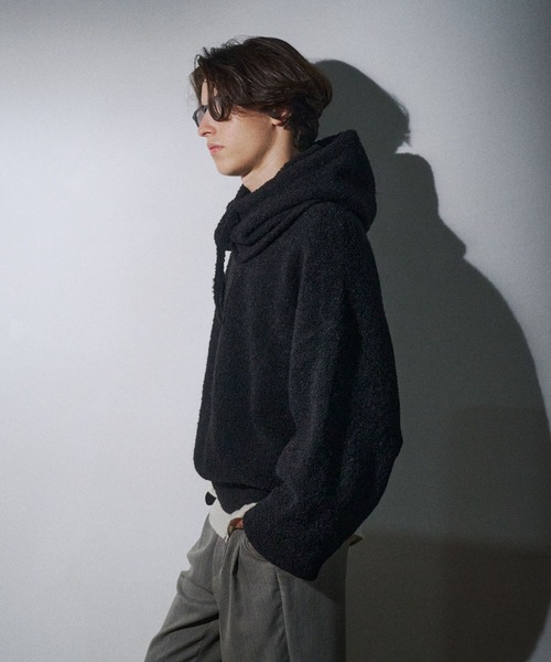 Vneck boucle knit / Vネックブークレニット（ニット/セーター）｜THE