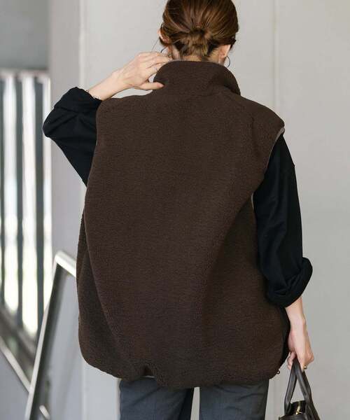 FRAMeWORK（フレームワーク）の「FROSTLINE/フロストライン 別注 リバーシブルベスト（その他アウター・レディース・ブラウン/ベージュ・FREE）」の5枚目の写真