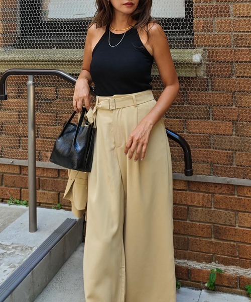 esutoreja（エストレジャ）の「ホルターネックタンクトップ（タンクトップ・レディース・チャコール/ブラック/ピンク/ホワイト・FREE）」の9枚目の写真