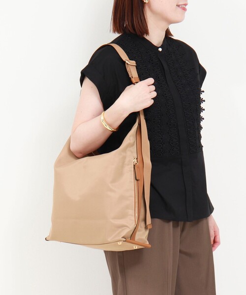 MICO COULIER（ミコクリエ）の「ナイロンワンショルダーバッグ（ショルダーバッグ・レディース・ブラック/グレイッシュベージュ・FREE）」の7枚目の写真