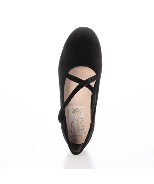Launa lea ballet（ラウナレア バレエ）の「クロスストラップバレエシューズ(B1614A)（バレエシューズ・レディース・ブラック/レッド/ダークグリーン・23.5cm/22.5cm/22.0cm/25.0cm/24.0cm/23.0cm/24.5cm/25.5cm）」の8枚目の写真