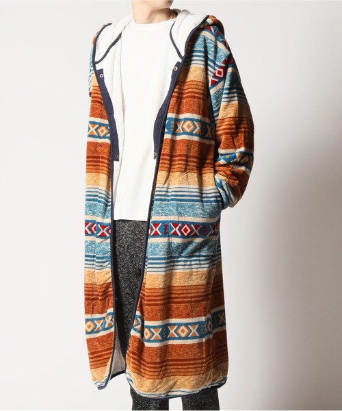 ARCADE（アーケード）の「着る毛布 総柄フリース ルームウェア ガウンパーカー（ガウン/バスローブ・メンズ・ベージュ/ブルー・LL/M/L）」の15枚目の写真