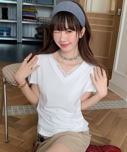 Miniministore(ミニミニストア)の「VネックTシャツ春夏 半袖トップス韓国風(Tシャツ/カットソー・レディース・ホワイト/ブラック・FREE)」の8枚目の写真