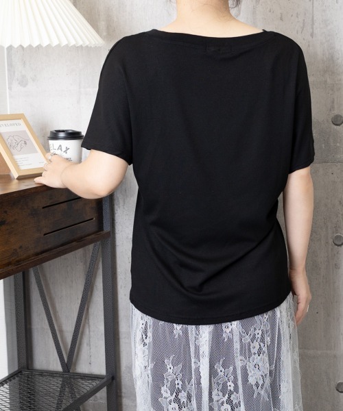 Miniministore(ミニミニストア)の「VネックTシャツ春夏 半袖トップス韓国風(Tシャツ/カットソー・レディース・ホワイト/ブラック・FREE)」の19枚目の写真
