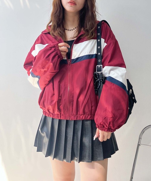 AS KNOW AS plus（アズノゥアズプラス）の「♪選んでアソートデザイン マウンテンパーカー（マウンテンパーカー・レディース・ブラック系その他/ワイン系/ブルー系その他/ブラック系・FREE）」の4枚目の写真